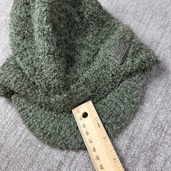 Vintage Nike Shaggy Fleece Brimmed Beanie Y2K Hat Green OSFA Sportswear Hip Hop - Picture 6 of 6